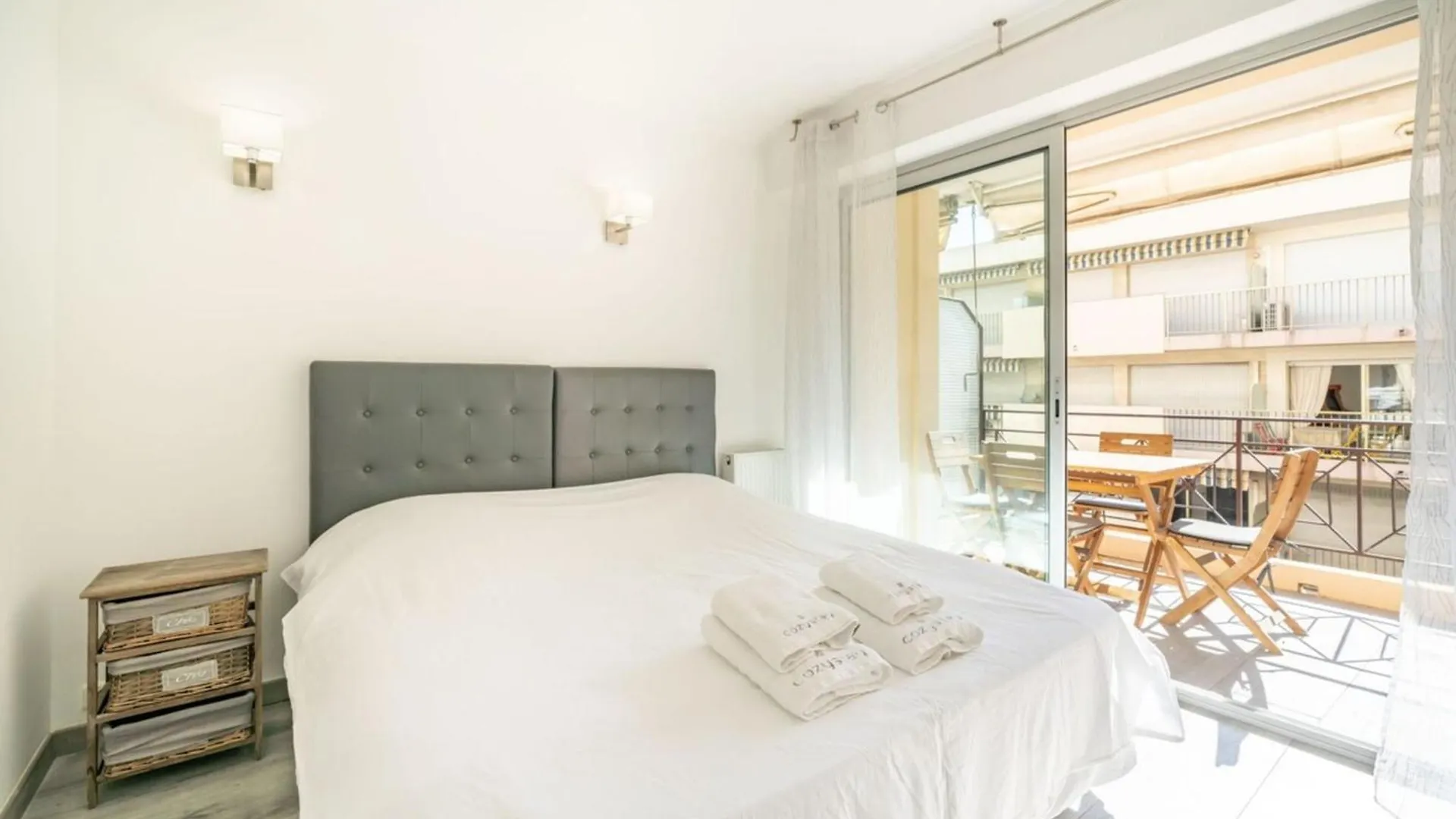 Apartment Wdf One Bedroom 1 Min Walk To Martinez Hotel Cannes