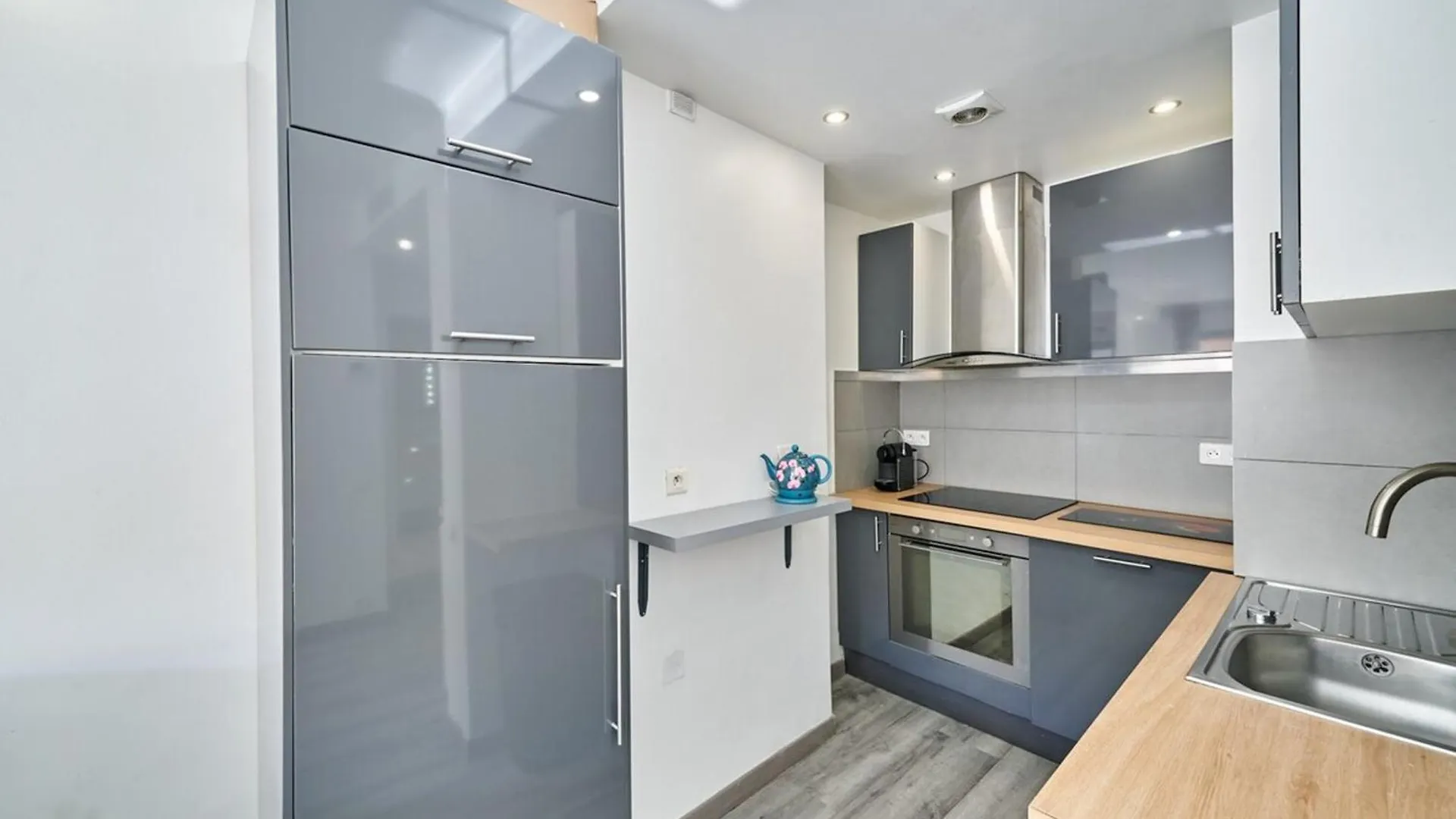 Apartment Wdf One Bedroom 1 Min Walk To Martinez Hotel Cannes