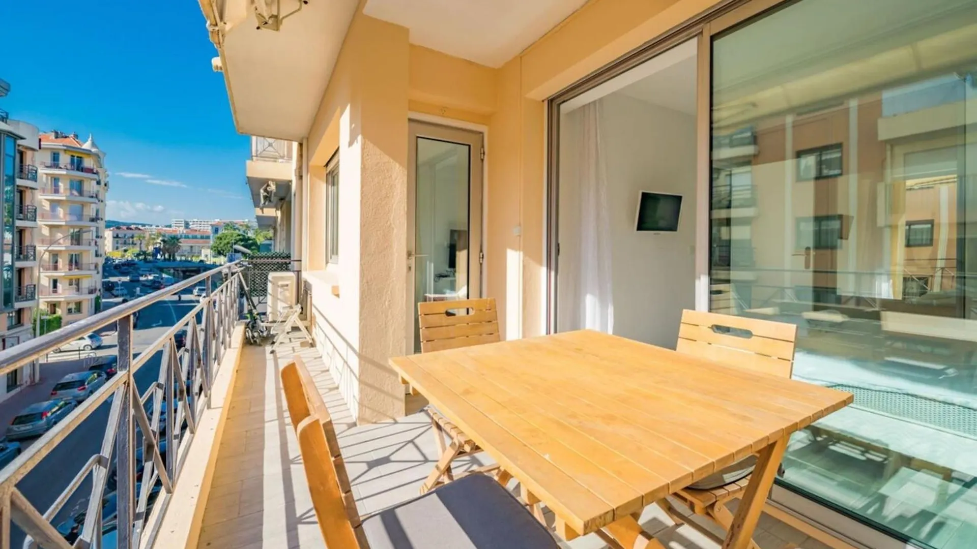 Wdf One Bedroom 1 Min Walk To Martinez Hotel Cannes 0*,  France